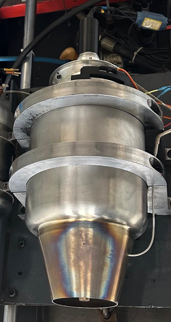 DG J100 Engine
